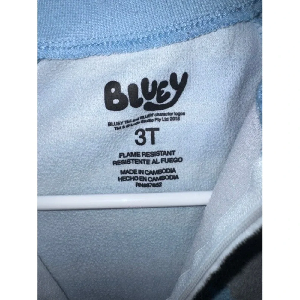 Bluey Toddler Boys Girls Fleece Footed Pajamas Blue Grey Zip Up Sleep 3T (E)